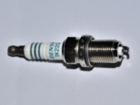 Detail svíčky Denso s iridiovou elektrodou 0,4mm